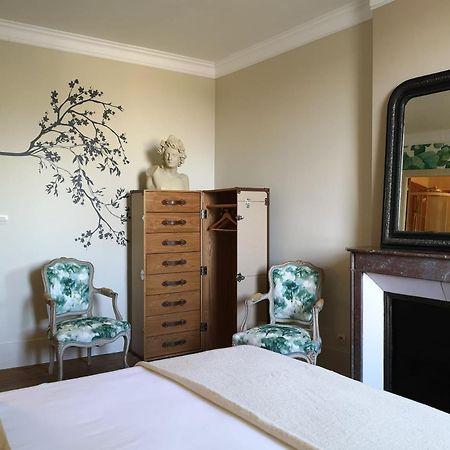Les Visages Des Tournelles Bed & Breakfast Reims Exterior foto