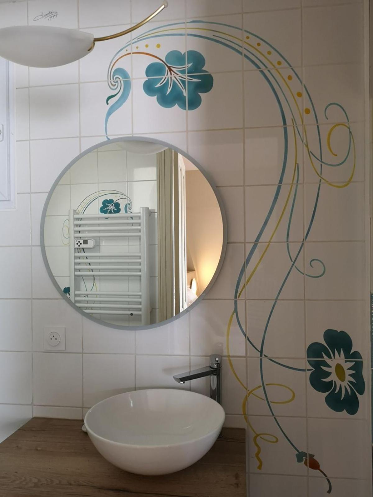 Les Visages Des Tournelles Bed & Breakfast Reims Exterior foto